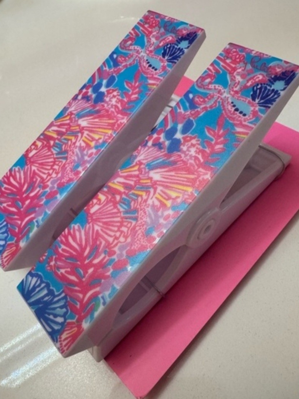 Lilly Pulitzer Towel Clips And Coozie